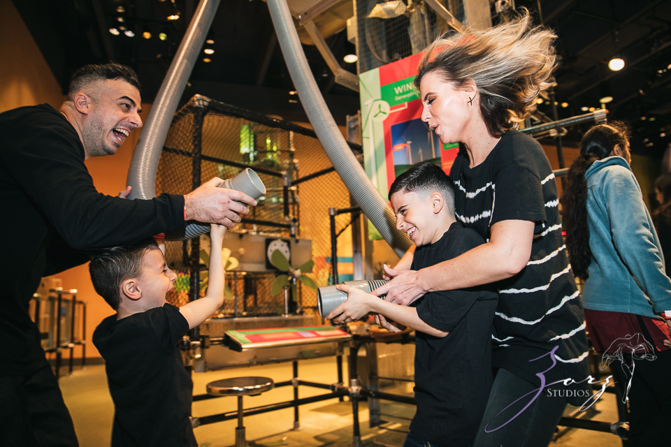 Saaeyints: Liberty Science Center Family Photography | Zorz Studios
