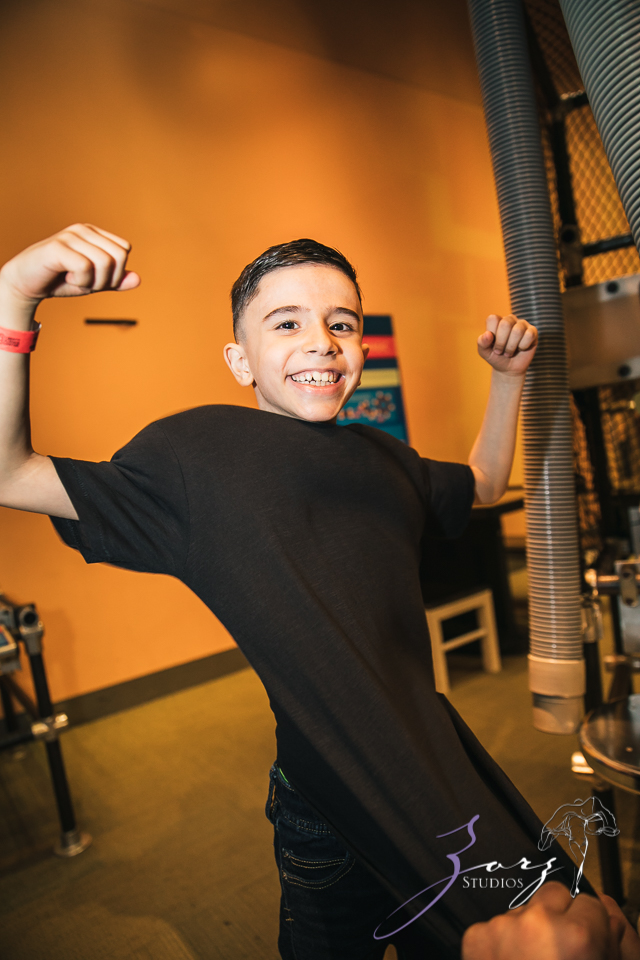 Saaeyints: Liberty Science Center Family Photography by Zorz Studios (22)