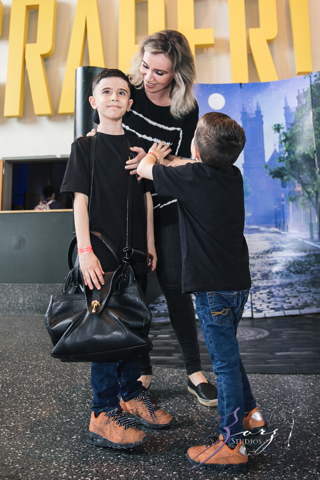 Saaeyints: Liberty Science Center Family Photography by Zorz Studios (2)
