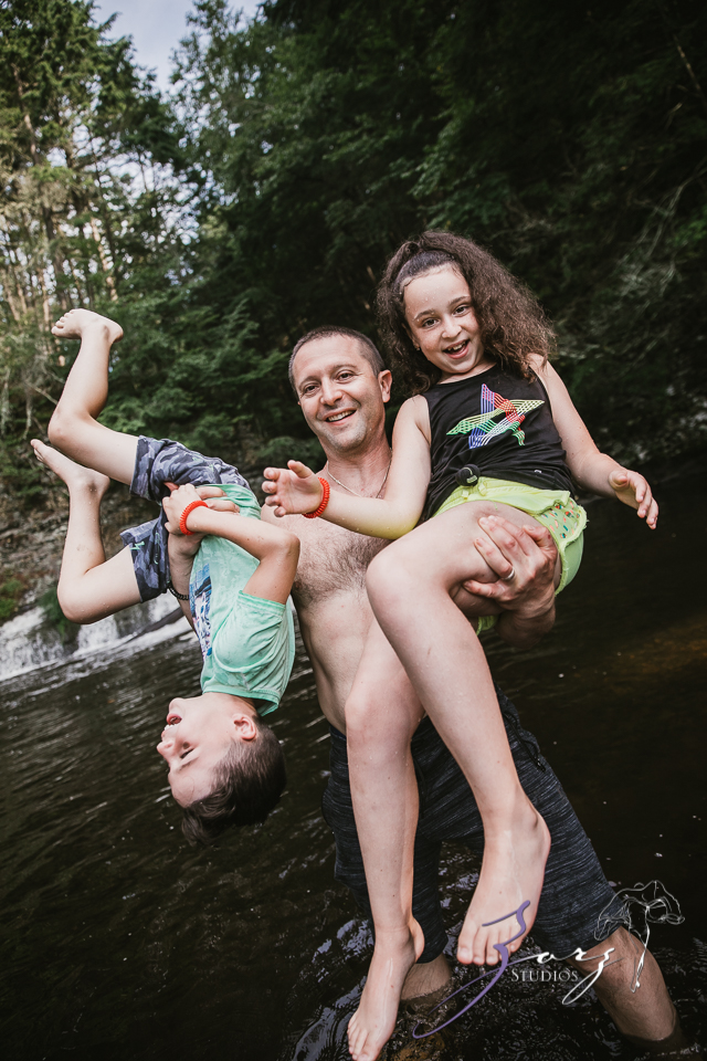 Hijinks: Family Photography in Poconos | Zorz Studios