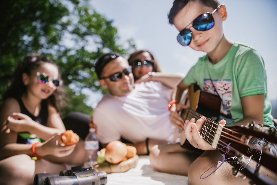 Hijinks: Family Photography in Poconos by Zorz Studios (13)