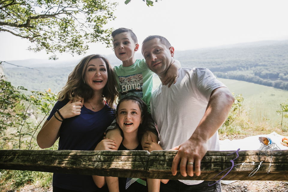 Hijinks: Family Photography in Poconos by Zorz Studios (4)