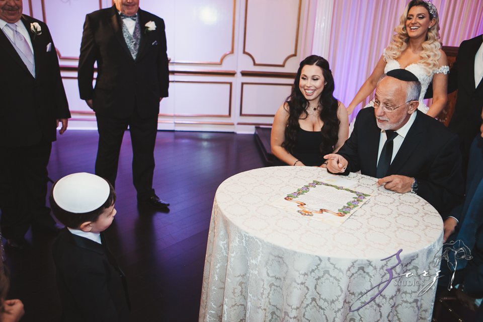 Bubbly: Karina + Alex = Crystal Plaza Wedding by Zorz Studios (28)
