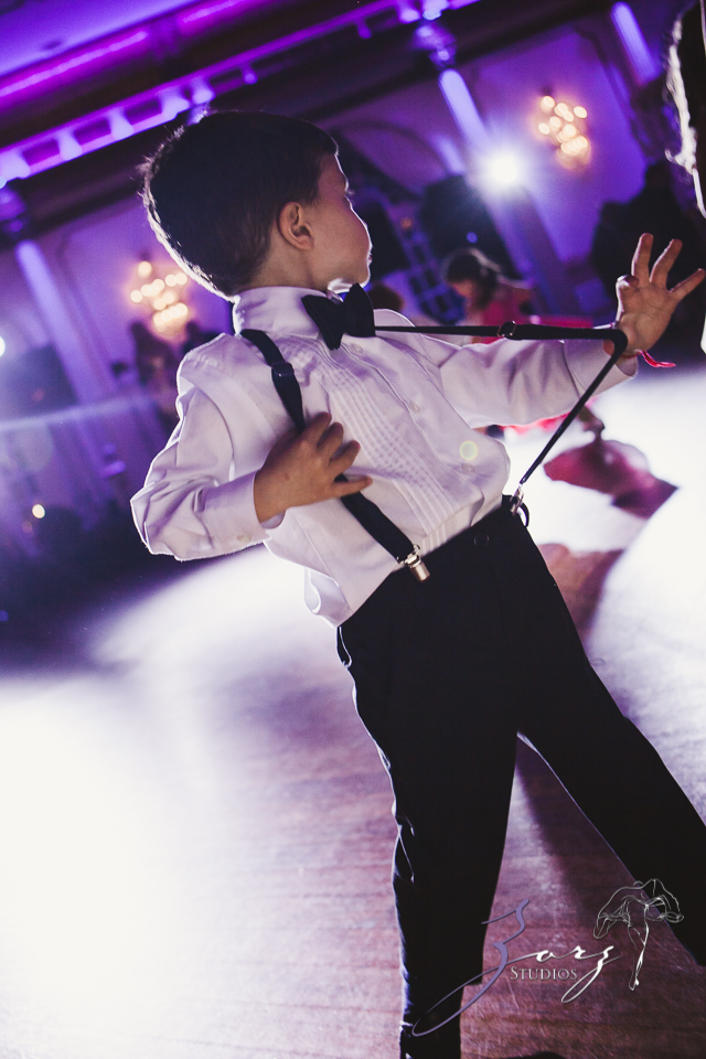 Bubbly: Karina + Alex = Crystal Plaza Wedding by Zorz Studios (16)