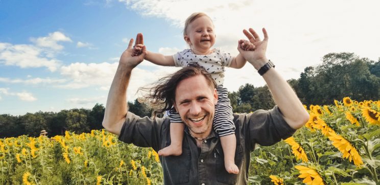Sunmaze: My Family in Sunflowers by Zorz Studios (3)