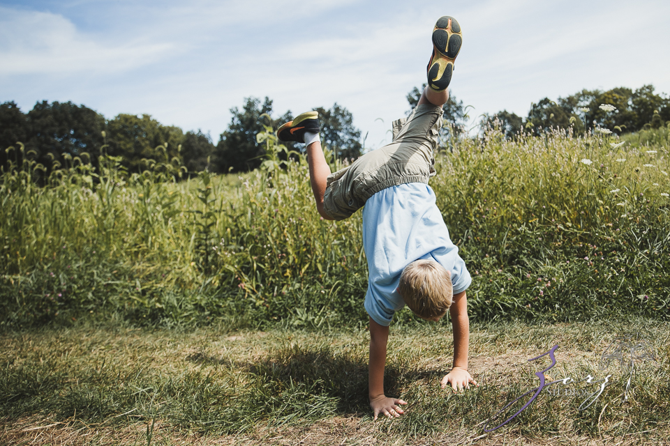 Field Trap: Sunflower Field Photoshoot for Three Families by Zorz Studios (10)