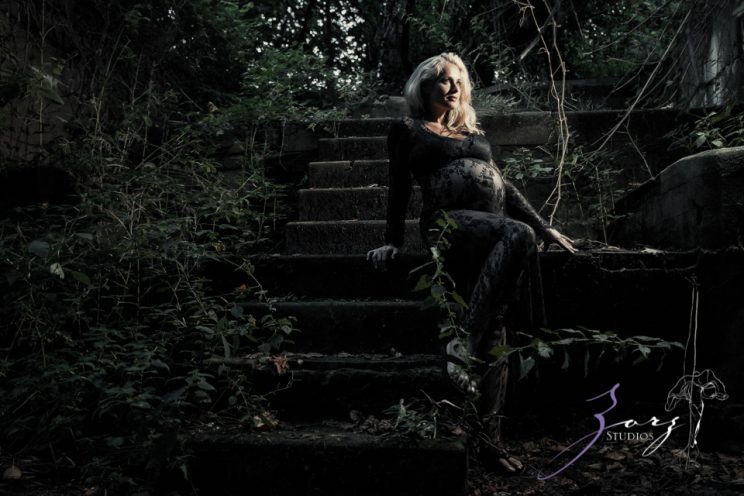 Catchup: Last-Minute Maternity Photoshoot | Zorz Studios