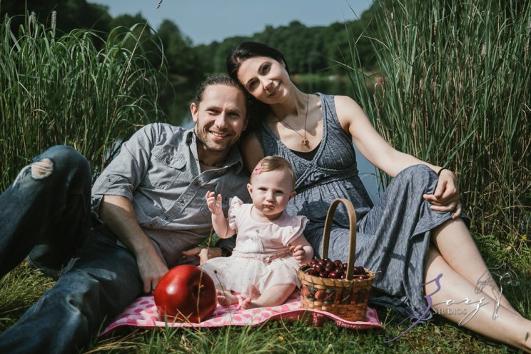 Veyear: Our Baby Girl First Birthday Photoshoot in Poconos | Zorz Studios
