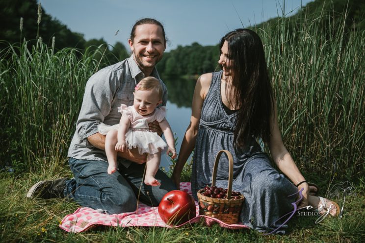 Veyear: Our Baby Girl First Birthday Photoshoot in Poconos | Zorz Studios