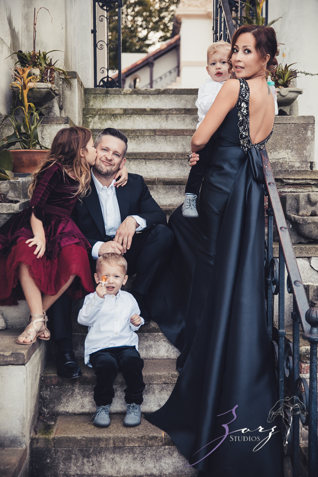 Womansion: Stylish Family Shoot at Vanderbilt Museum | Zorz Studios