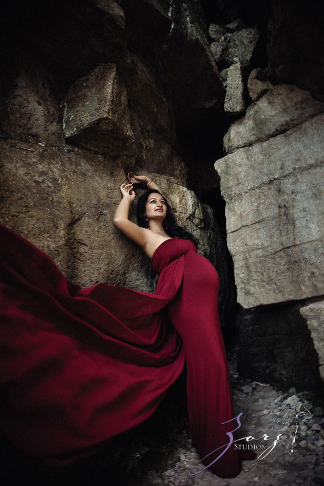 Aakash: Minnewaska State Park Maternity Session | Zorz Studios