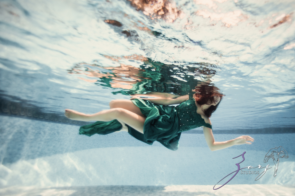 Eveswim: 18 Year Old Birthday Gift of Underwater Photography by Zorz Studios Eveswim: 18 Year Old Birthday Gift of Underwater Photography by Zorz Studios
