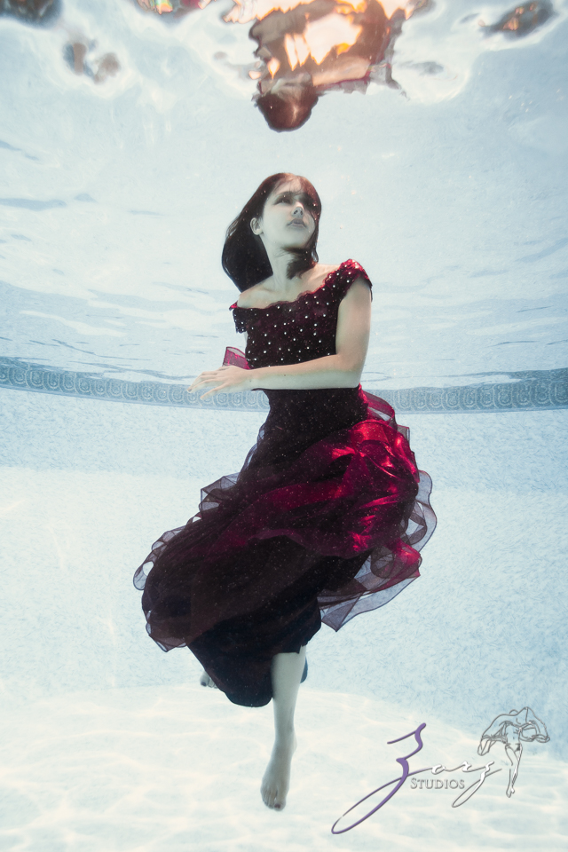 Eveswim: 18 Year Old Birthday Gift of Underwater Photography by Zorz Studios Eveswim: 18 Year Old Birthday Gift of Underwater Photography by Zorz Studios