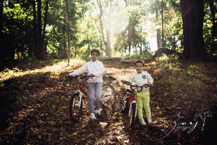MZ Squared: Fall Foliage Family Photos | Zorz Studios