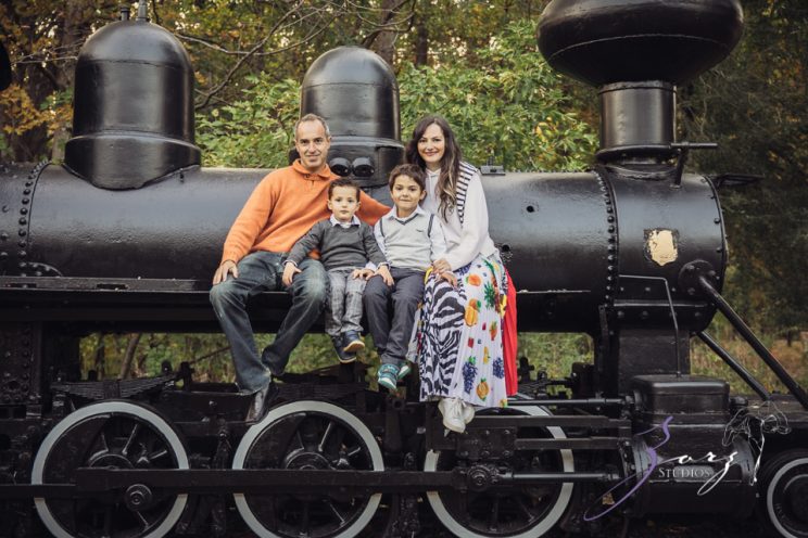 MZ Squared: Fall Foliage Family Photos | Zorz Studios