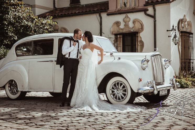 Paradisus: Mansion at Glen Cove Wedding During COVID | Zorz Studios