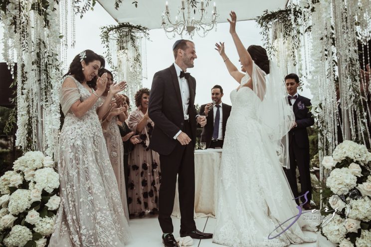 Paradisus: Mansion at Glen Cove Wedding During COVID | Zorz Studios