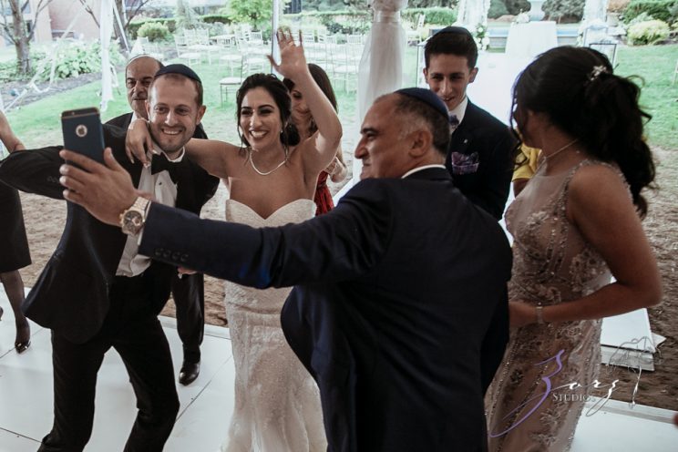 Paradisus: Mansion at Glen Cove Wedding During COVID | Zorz Studios
