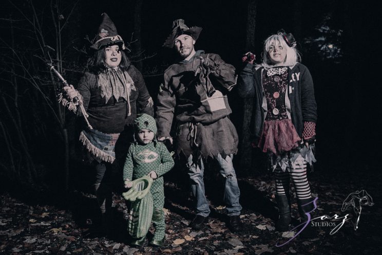 Shootoween 2020: Free Halloween Portraits in Poconos | Zorz Studios
