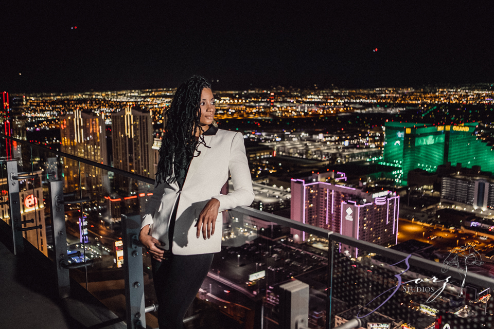 Las Yogas: 3-Day Photoshoot in Las Vegas by Zorz Studios Las Yogas: 3-Day Photoshoot in Las Vegas by Zorz Studios