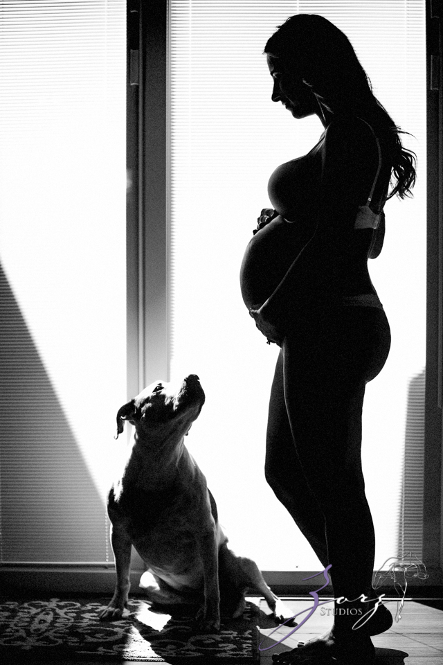 Rosmary: Maternity Photos With Family | Zorz Studios