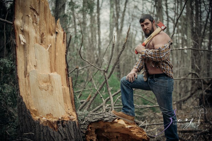 Bewooded: Rustic Engagement Session in Poconos | Zorz Studios