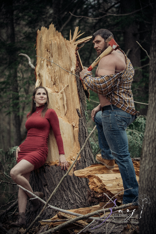 Bewooded: Rustic Engagement Session in Poconos | Zorz Studios