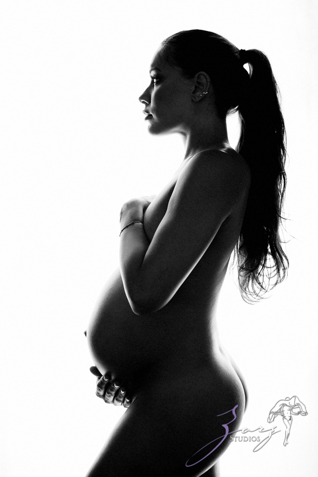 Bubble: Chic Maternity Photography in Manhattan | Zorz Studios