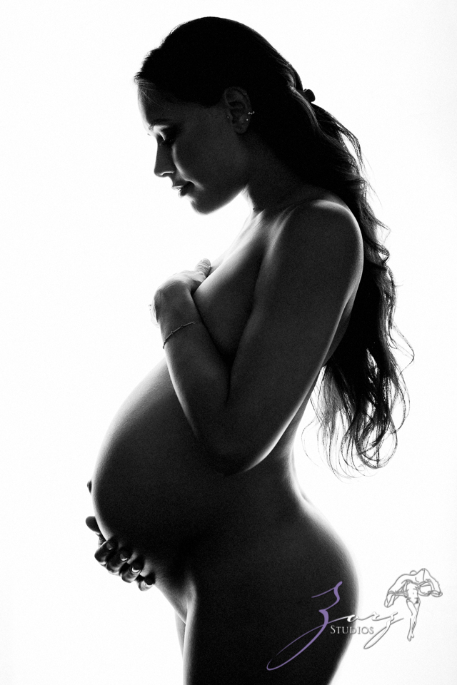 Bubble: Chic Maternity Photography in Manhattan by Zorz Studios