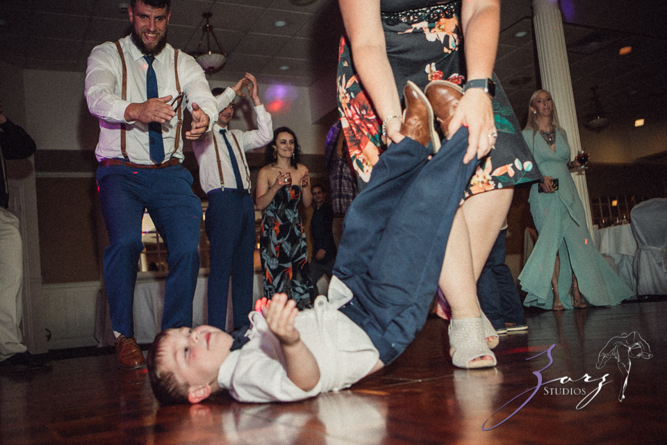 Bewooded 2: Poconos Wedding at Silver Birches, Lake Wallenpaupack | Zorz Studios