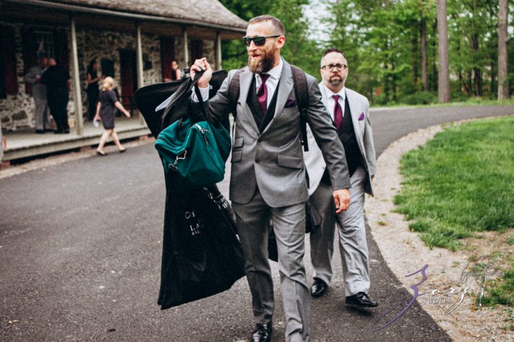 Barn & Nobles: Barn Wedding at the Mount Gulian Historic Site | Zorz Studios