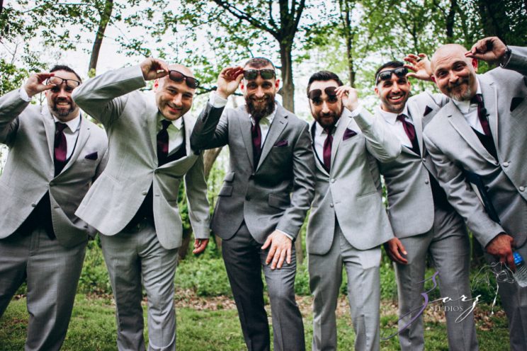 Barn & Nobles: Barn Wedding at the Mount Gulian Historic Site | Zorz Studios