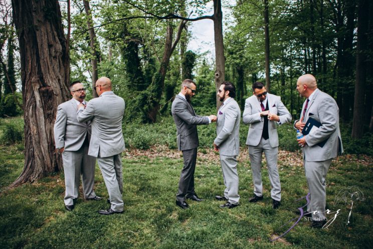 Barn & Nobles: Barn Wedding at the Mount Gulian Historic Site | Zorz Studios