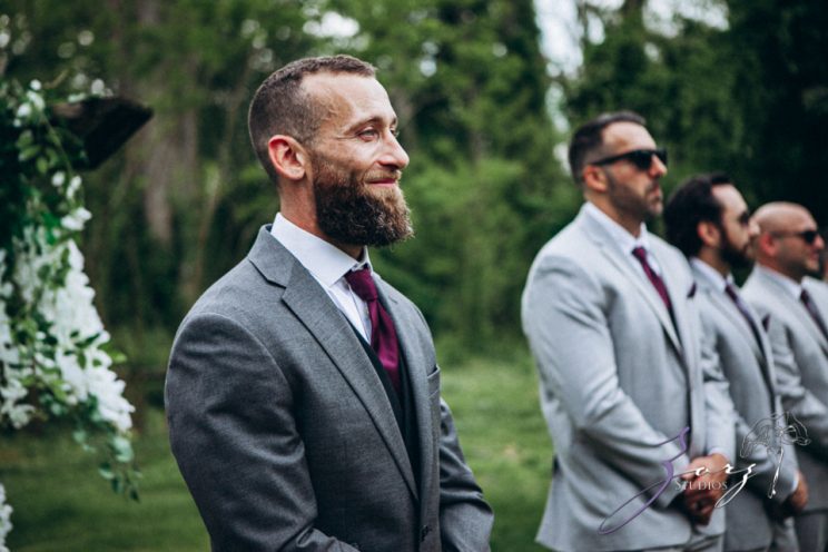 Barn & Nobles: Barn Wedding at the Mount Gulian Historic Site | Zorz Studios