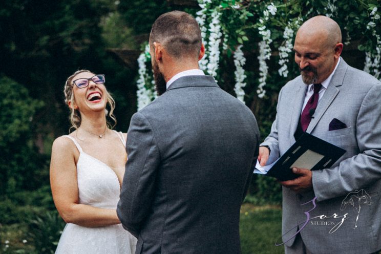 Barn & Nobles: Barn Wedding at the Mount Gulian Historic Site | Zorz Studios