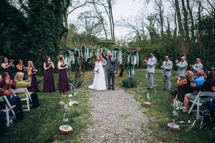 Barn & Nobles: Barn Wedding at the Mount Gulian Historic Site | Zorz Studios