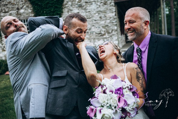 Barn & Nobles: Barn Wedding at the Mount Gulian Historic Site | Zorz Studios