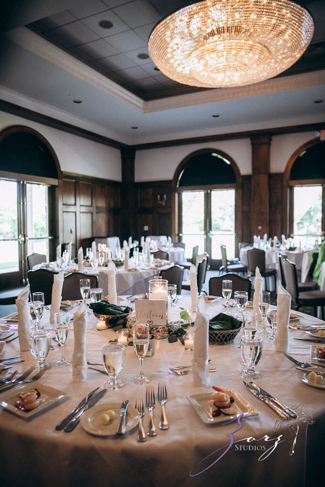 Love in the Sky: Pocono Wedding at the Skytop Lodge | Zorz Studios