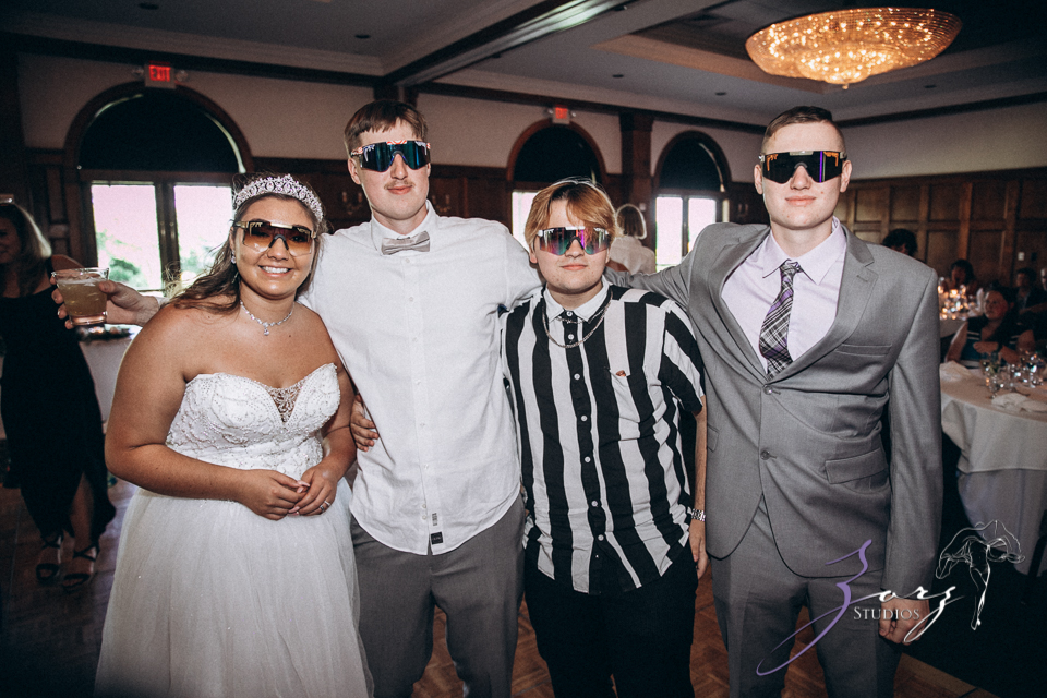 Love in the Sky: Pocono Wedding at the Skytop Lodge | Zorz Studios