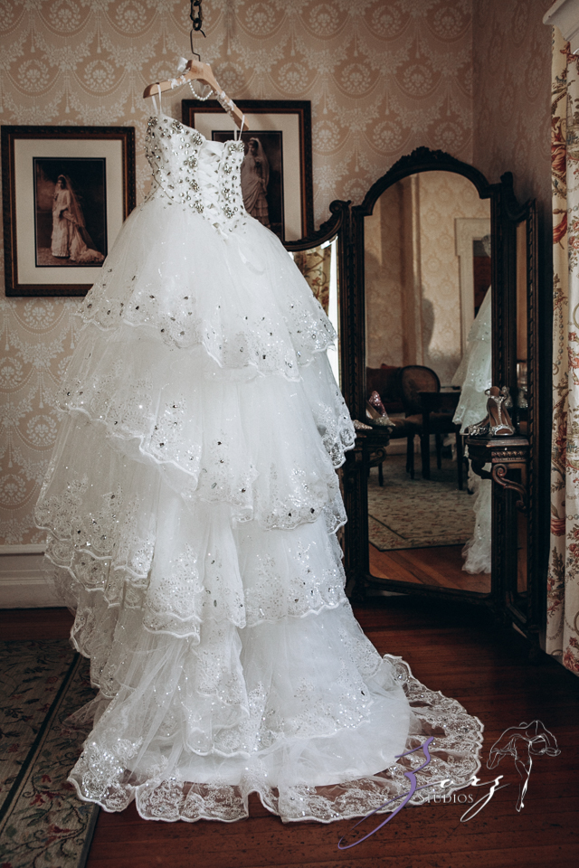 Covidella: Fusion Fairytale Wedding at French Chateau in Pennsylvania by Zorz Studios