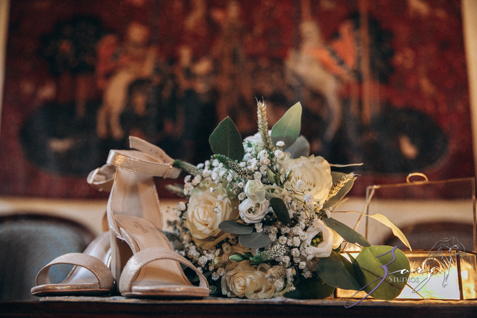 Countryside Chateau Wedding in France: Mon Bonheur | Zorz Studios