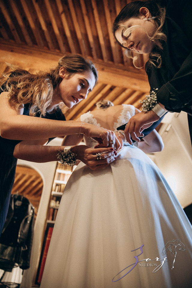 Countryside Chateau Wedding in France: Mon Bonheur | Zorz Studios