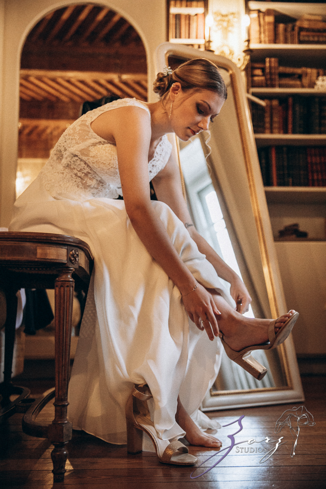Countryside Chateau Wedding in France: Mon Bonheur | Zorz Studios