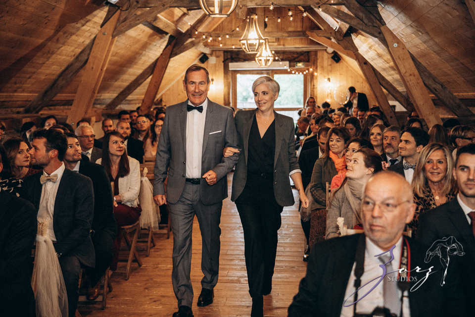 Countryside Chateau Wedding in France: Mon Bonheur | Zorz Studios