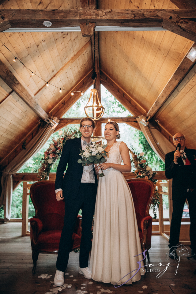 Countryside Chateau Wedding in France: Mon Bonheur | Zorz Studios