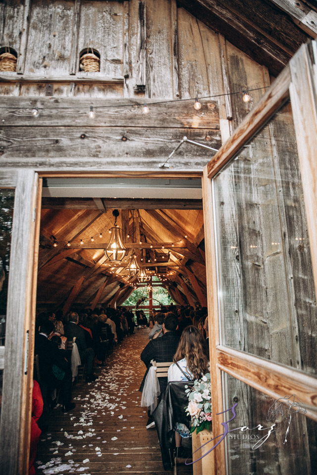 Countryside Chateau Wedding in France: Mon Bonheur | Zorz Studios