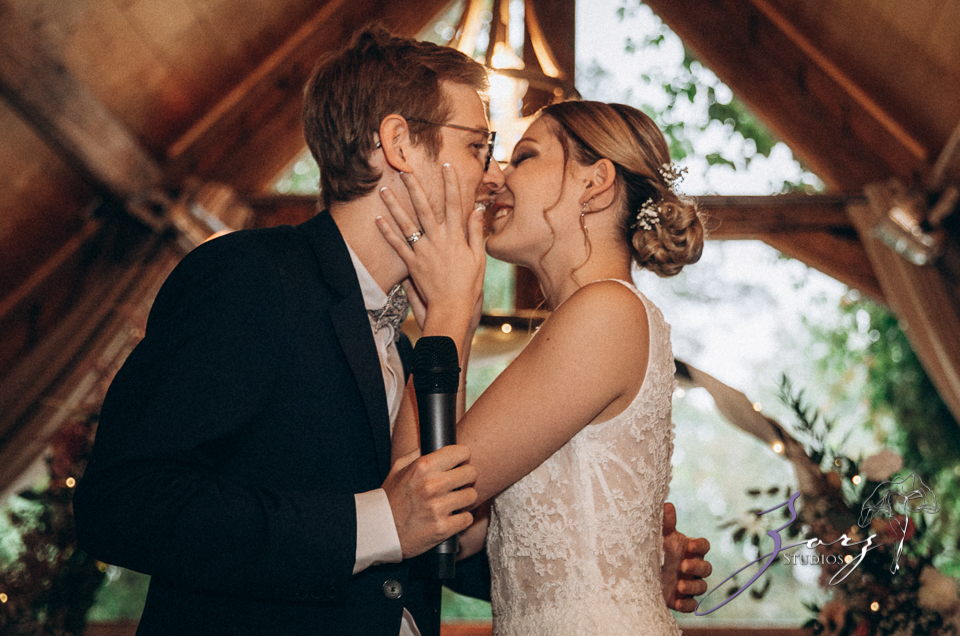 Countryside Chateau Wedding in France: Mon Bonheur | Zorz Studios