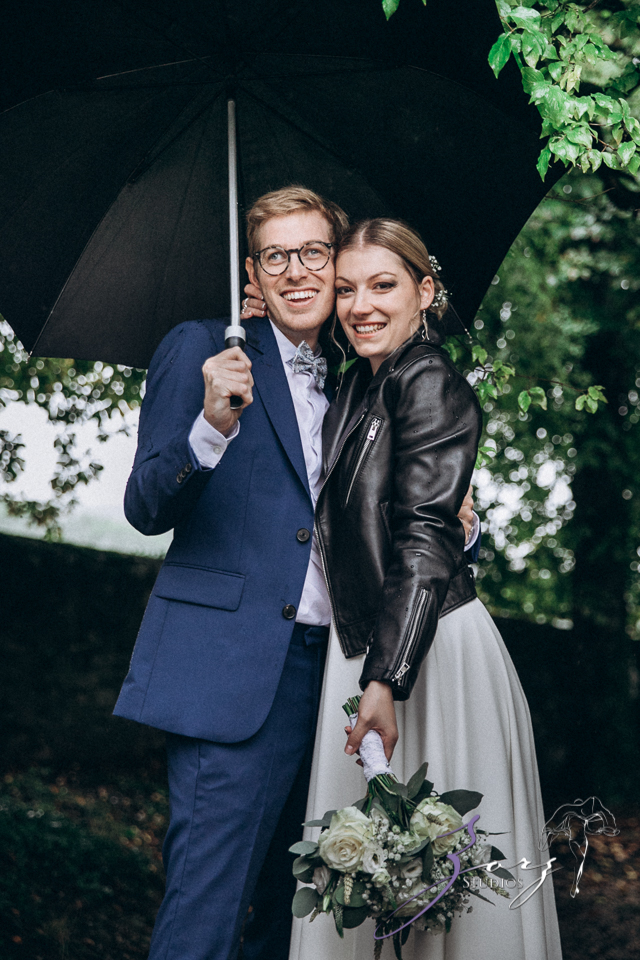Countryside Chateau Wedding in France: Mon Bonheur | Zorz Studios