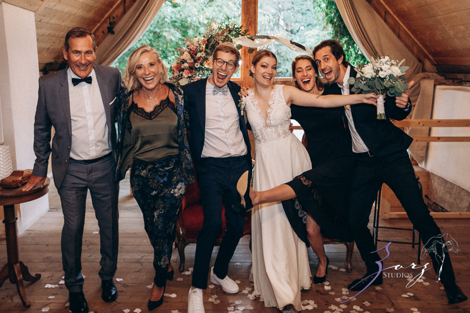 Countryside Chateau Wedding in France: Mon Bonheur | Zorz Studios