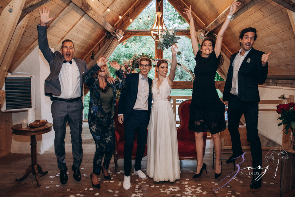 Countryside Chateau Wedding in France: Mon Bonheur | Zorz Studios